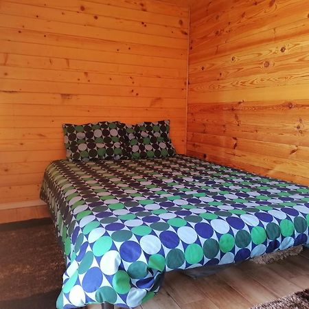 Dinocamp Guest House โลรินญา ภายนอก รูปภาพ