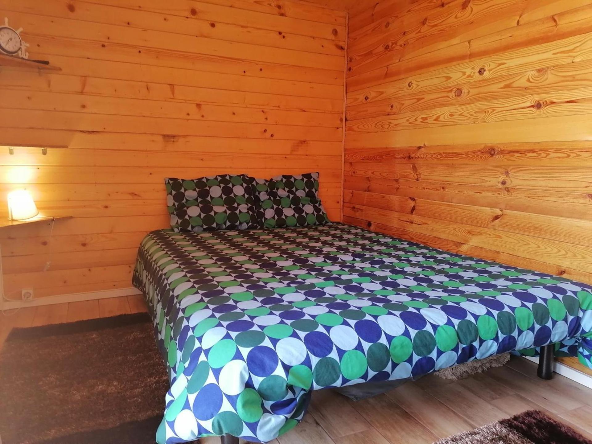 Dinocamp Guest House โลรินญา ภายนอก รูปภาพ